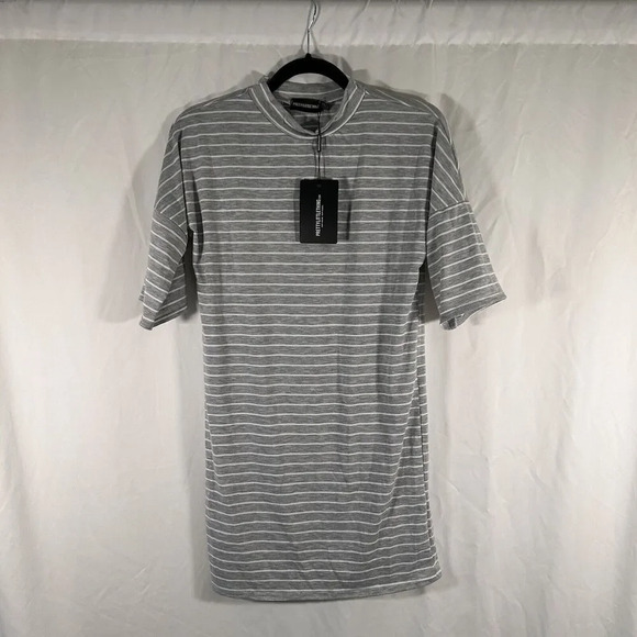 Pretty Little Thing Dress Women's 6 Grey White Striped Crew Neck Short Sleeve - Picture 1 of 10